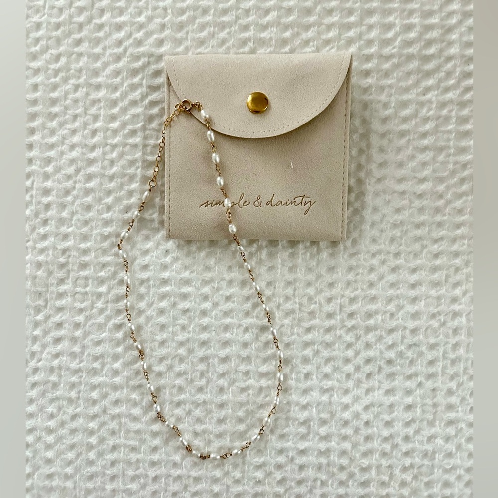 NWOT Simple & Dainty Pearl Chain Necklace